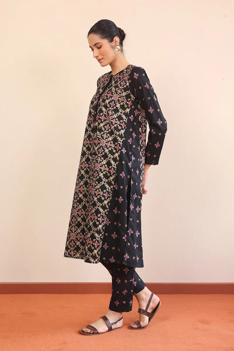2- Piece Zarnigar