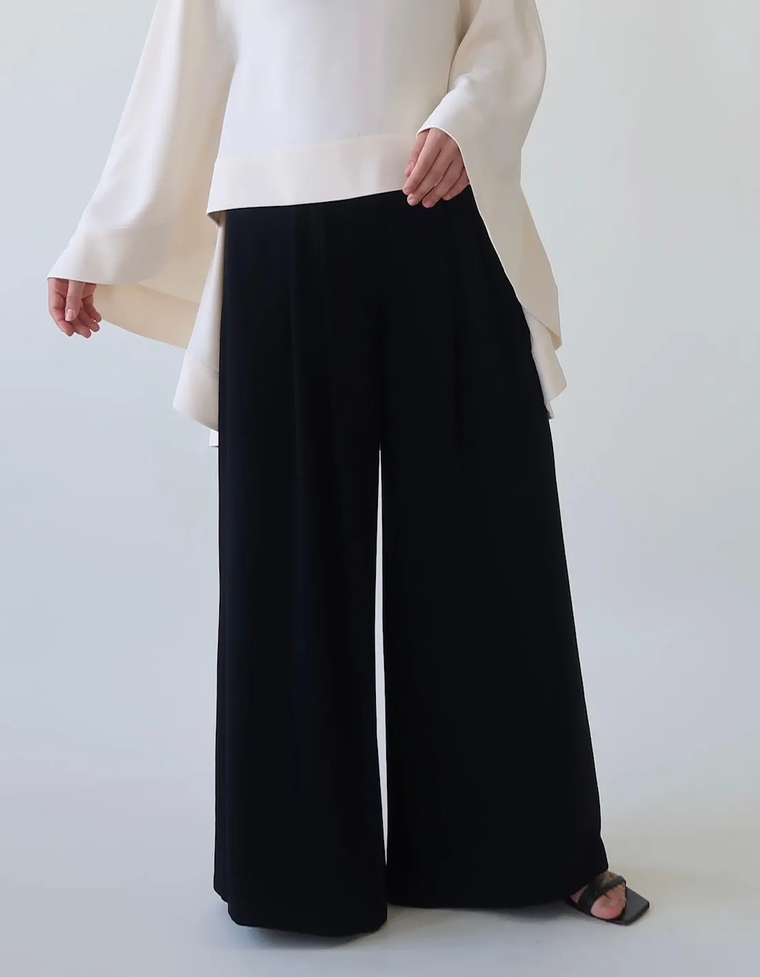 Black Signature SE Trousers