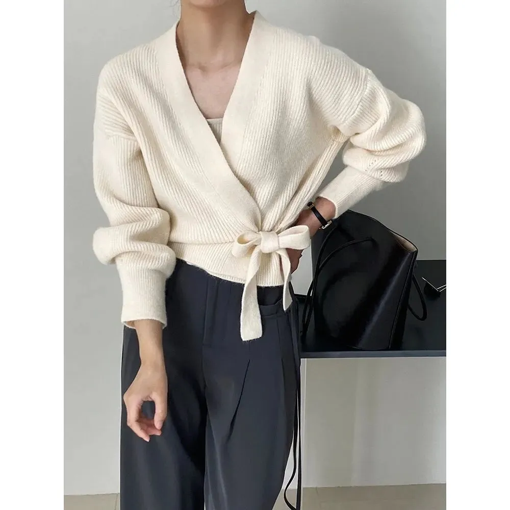 Early Autumn Bow Tie V-Neck Knit Women's Short High Waist Cardigan Sweater Coat Overlay Design Sense Top