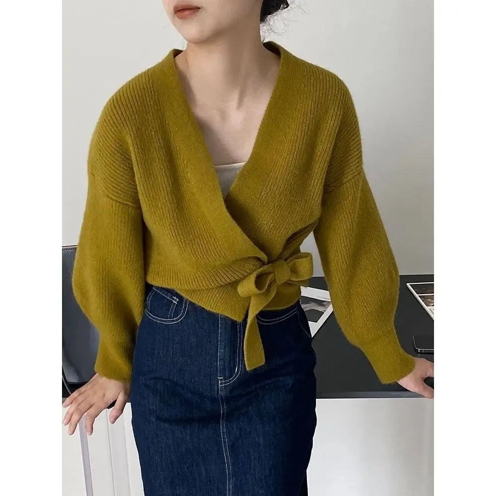 Early Autumn Bow Tie V-Neck Knit Women's Short High Waist Cardigan Sweater Coat Overlay Design Sense Top