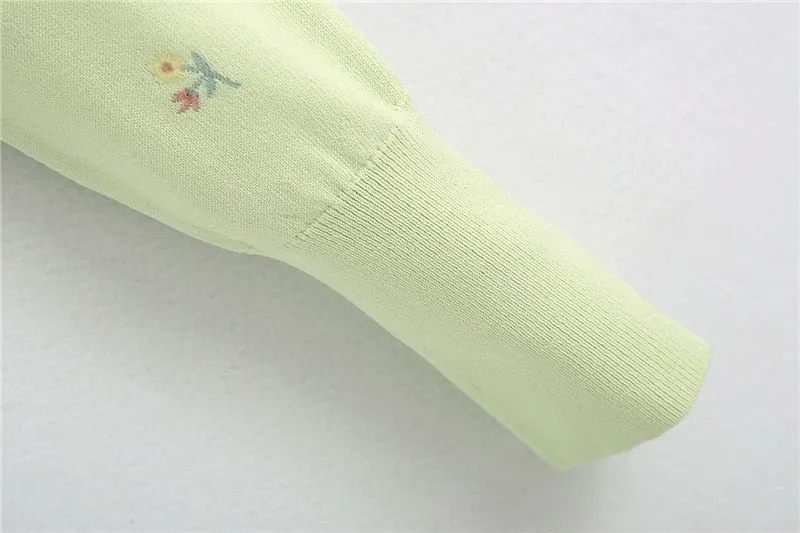 FLORAL EMBROIDERY CARDIGAN