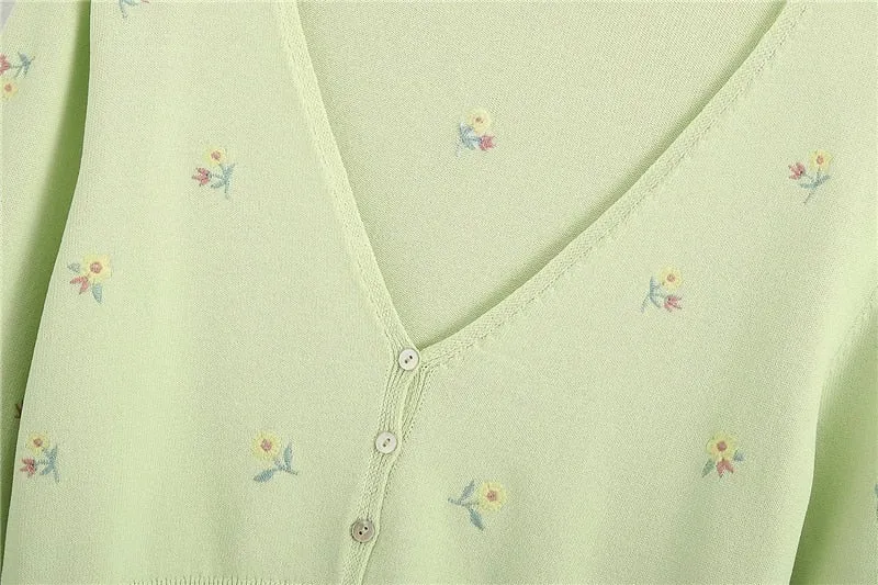 FLORAL EMBROIDERY CARDIGAN