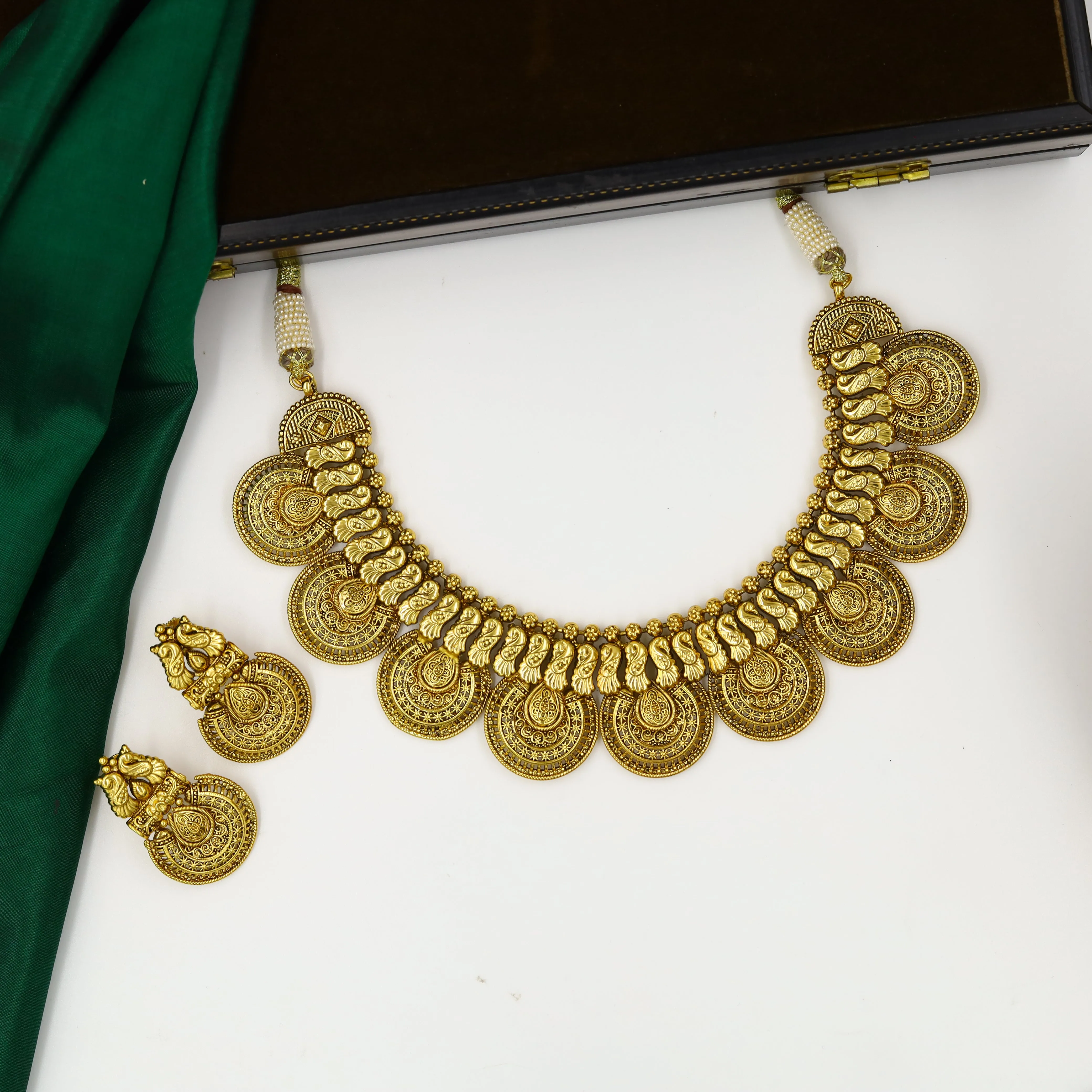 Gold Look Necklace Set 1865-5930
