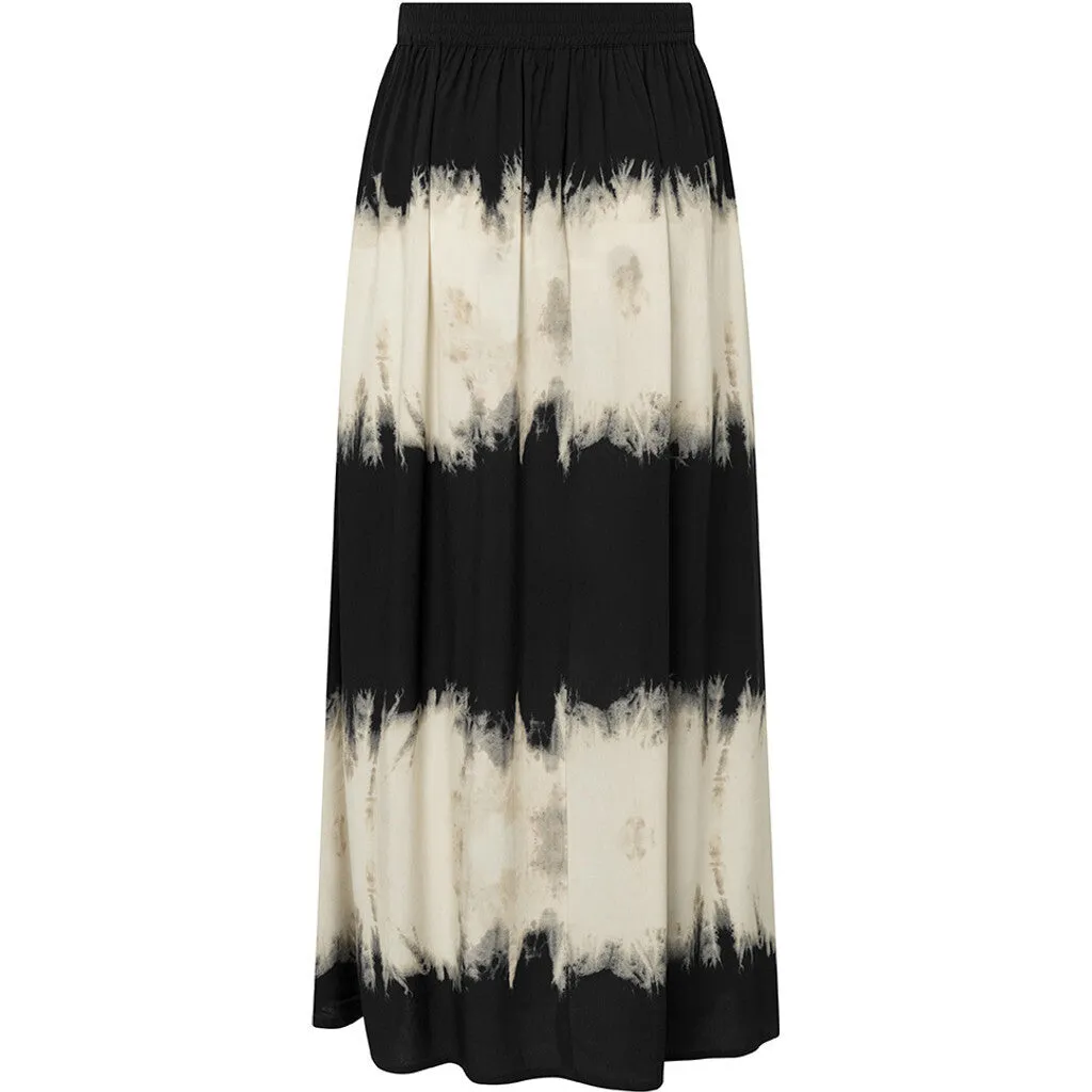 Kia skirt in the most beautiful print / 100036 - Black Printed