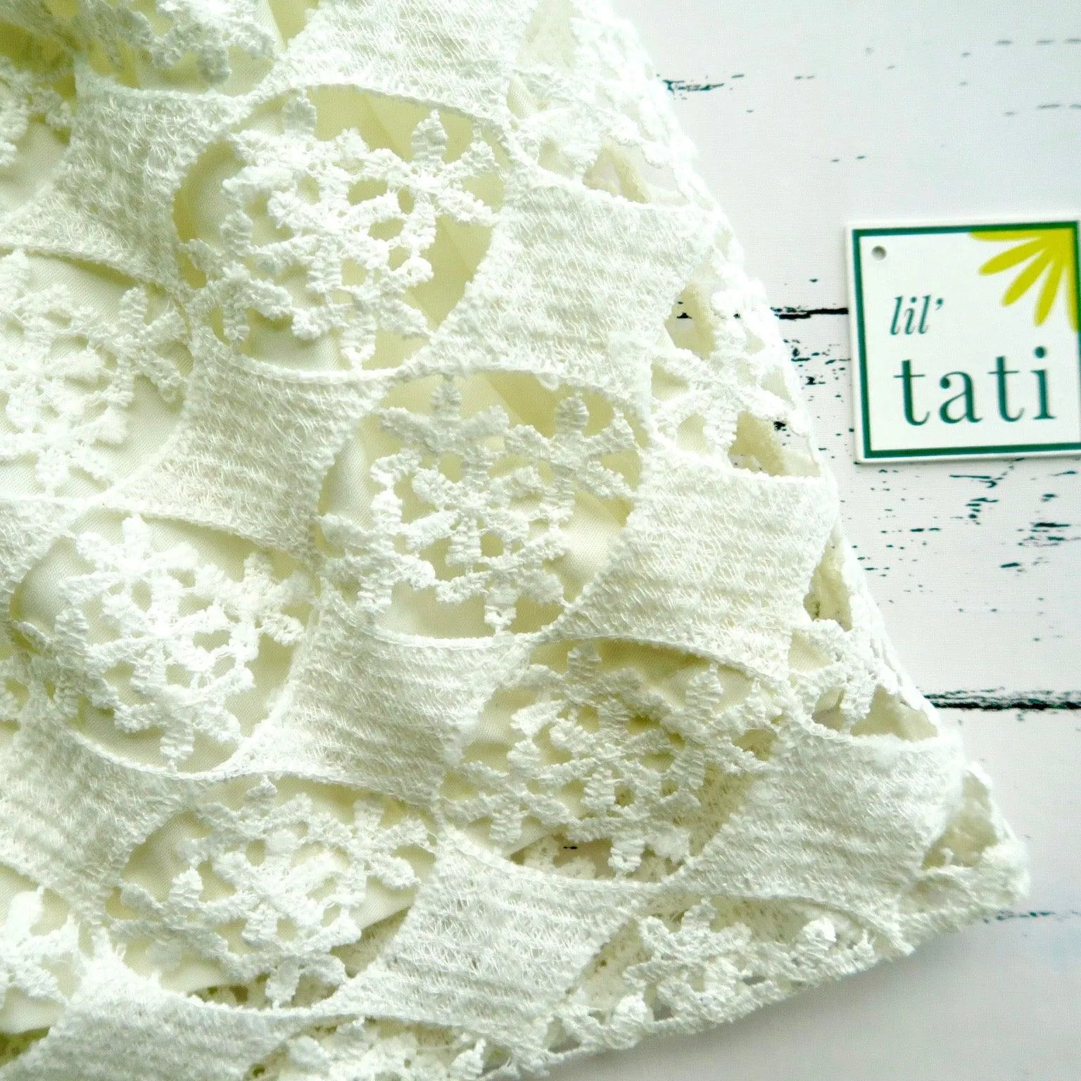 Lotus Dress in Oblong Floral Cotton Lace