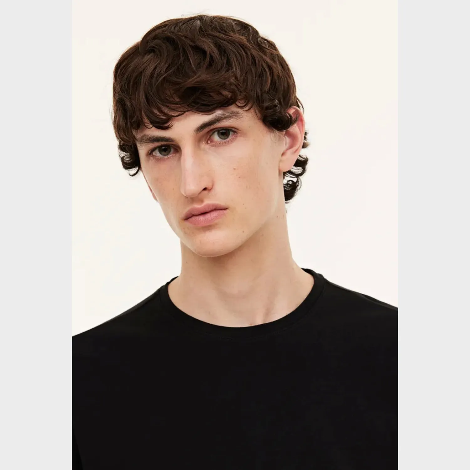 Men Soft Cotton Long Sleeve Black T-Shirt