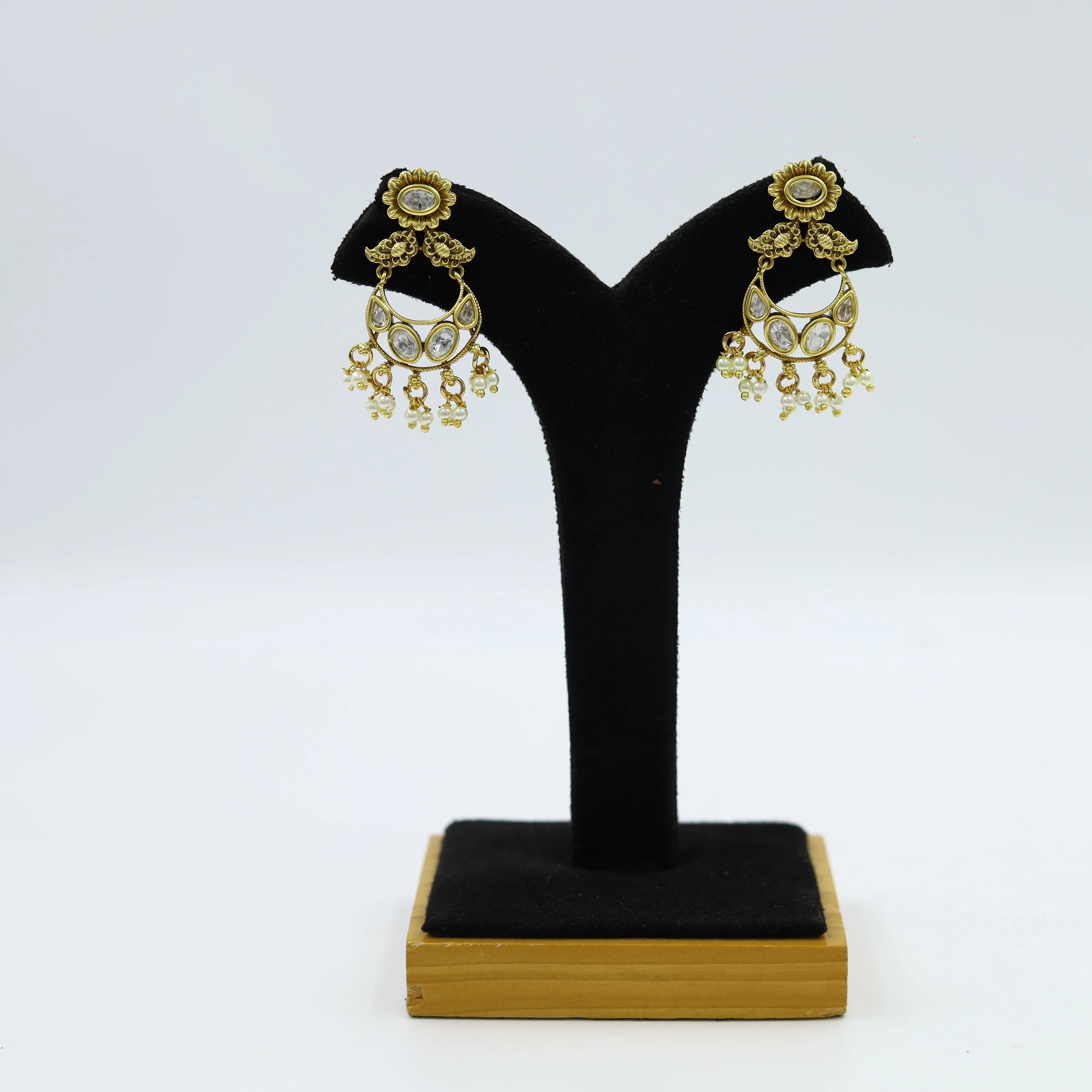 Round Neck Antique Necklace Set 3639-28