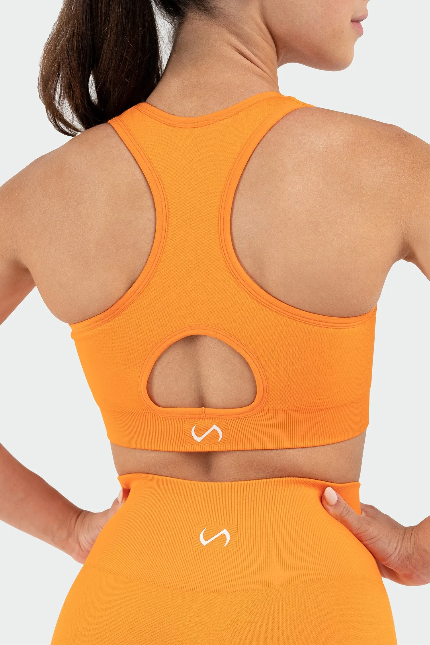 Sculpt Seamless Racerback Sports Bra
