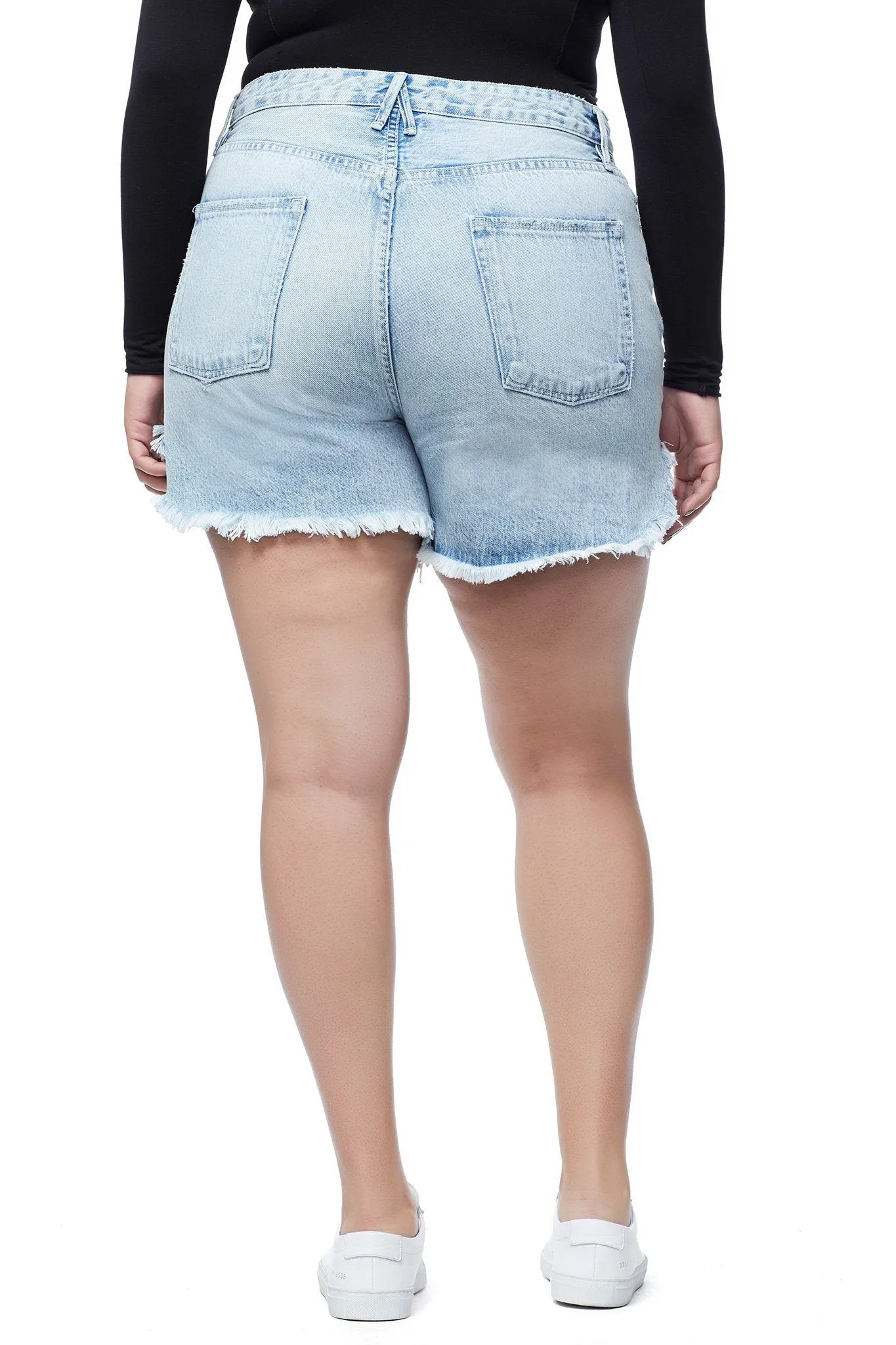 THE BOMBSHELL SHORT | BLUE170