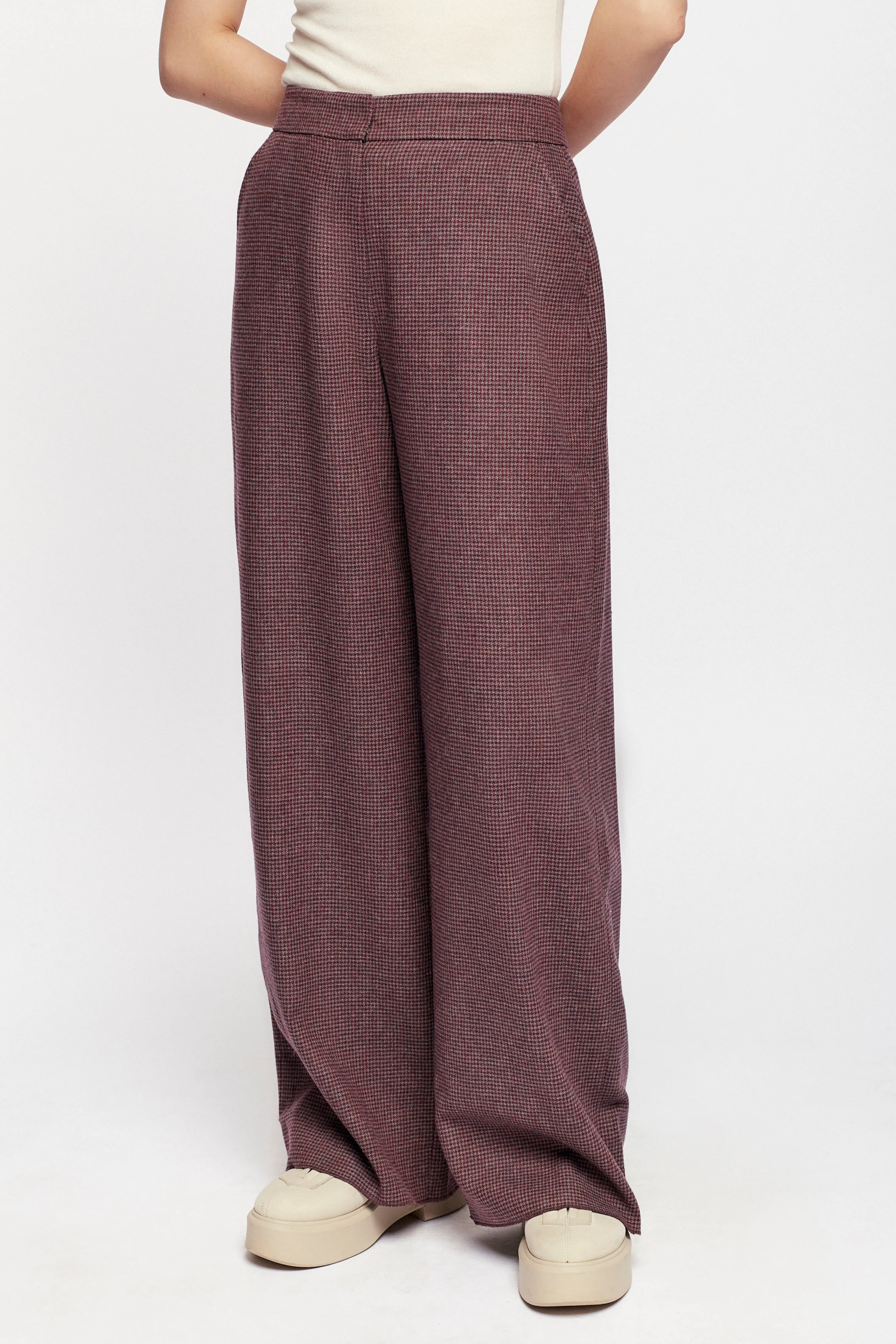 Women's Nuba Wool Trouser in Houndstooth 417